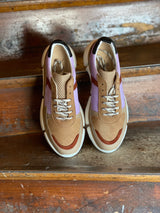 Våra egendesignade sneakers