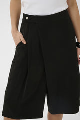 Nalina Clara City Shorts