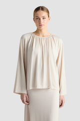 Ciri top