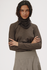 Paula scarf brun