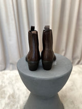 Dusty boots brown